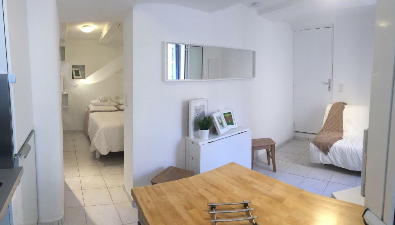 Апартаменти La Taniere De L'Ours Blanc Aubagne-Cassis-Aix En Provence Екстер'єр фото